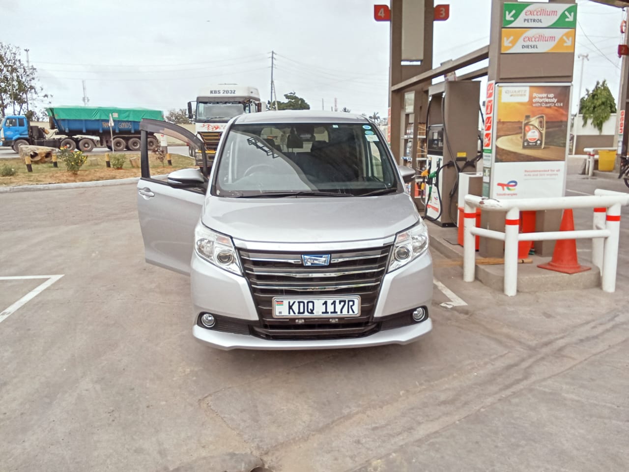 WhatsApp Image 2025-09-23 at 9.45.34 AM